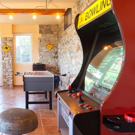 Oasi فندق مبيت وإفطار Castiglione Chiavarese