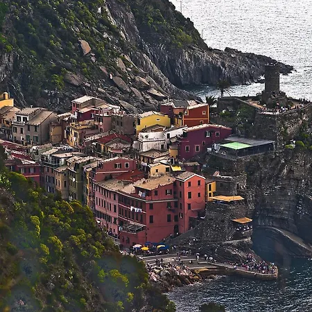 Oasi Oda ve Kahvaltı 2*