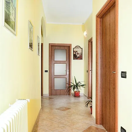 Oasi 2* Castiglione Chiavarese
