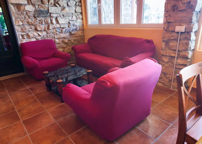 Oasi 2* Castiglione Chiavarese